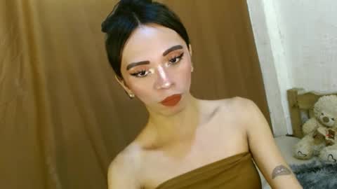 Cara online show from January 2025 10:44:01 PM