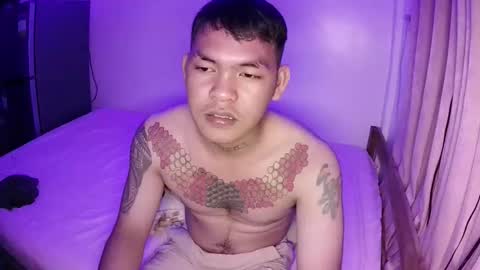 Snapshot of hugecock_jr chatting on November 2025 11:53:02 AM JR online show from November 2025 11:53:02 AM