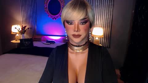 Christine online show from October 2025 08:38:01 AM