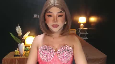 Christine online show from April 2026 11:29:02 PM