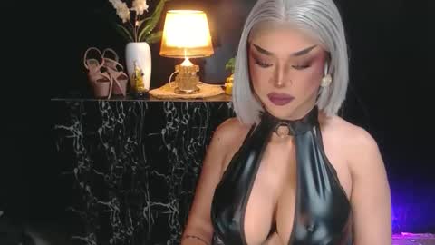 Christine online show from May 2026 06:05:02 PM