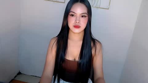 Snapshot of hugecockyanny chatting on July 2026 08:34:01 AM Yhanie online show from July 2026 08:34:01 AM
