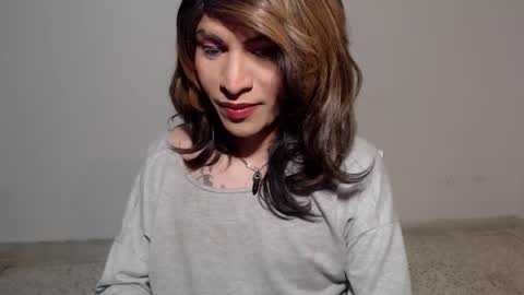 Danezka online show from December 2025 05:14:02 AM