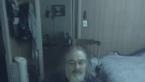 lonely huggy bear online show from March 2026 02:56:02 PM