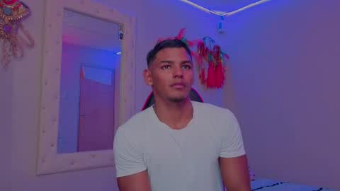 Hugo Cano online show from April 2026 08:26:01 PM