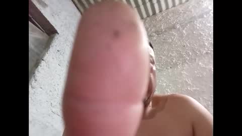 Snapshot of hugopaqui57 chatting on January 2026 07:44:01 AM hugopaqui57 online show from January 2026 07:44:01 AM