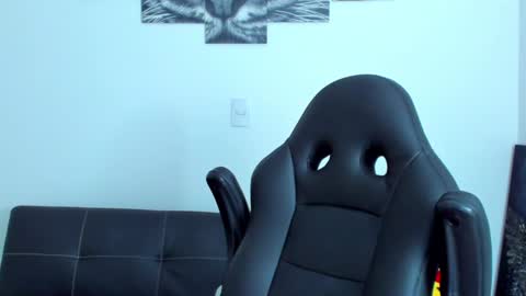 Snapshot of humber_eli chatting on January 2025 03:33:01 AM Eli online show from January 2025 03:33:01 AM