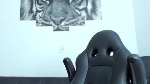 Snapshot of humber_eli chatting on September 2025 11:26:01 PM Eli online show from September 2025 11:26:01 PM