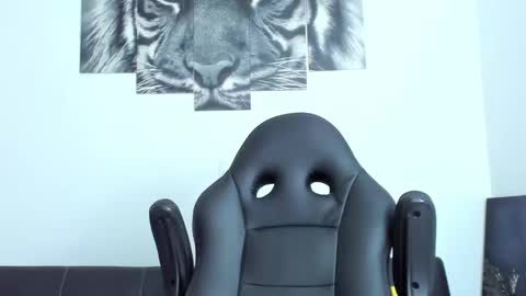 Snapshot of humber_eli chatting on September 2025 11:20:02 PM Eli online show from September 2025 11:20:02 PM