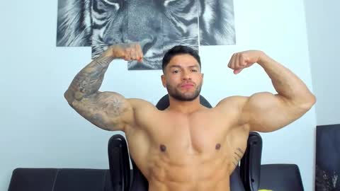 Snapshot of humber_eli chatting on October 2025 10:52:02 PM Eli online show from October 2025 10:52:02 PM