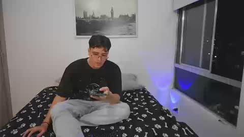 Snapshot of hun_damer chatting on September 2025 01:40:02 AM hun_damer online show from September 2025 01:40:02 AM