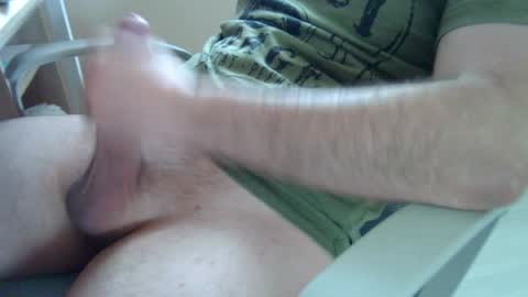 hundick95 online show from April 2026 11:38:02 AM