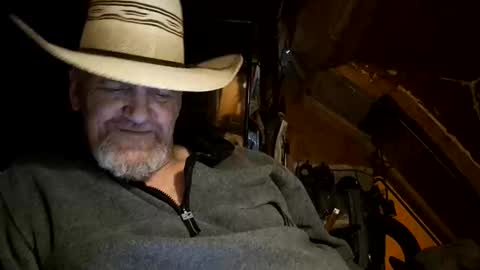 Snapshot of hung34u chatting on February 2025 02:18:01 AM hung34u online show from February 2025 02:18:01 AM