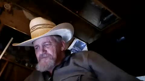 Snapshot of hung34u chatting on February 2025 01:03:01 PM hung34u online show from February 2025 01:03:01 PM