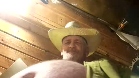 Snapshot of hung34u chatting on October 2025 06:57:02 AM hung34u online show from October 2025 06:57:02 AM