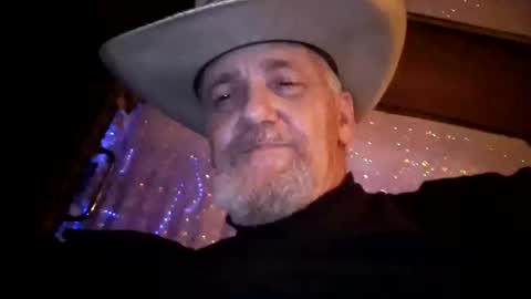 Snapshot of hung34u chatting on October 2025 01:23:02 PM hung34u online show from October 2025 01:23:02 PM