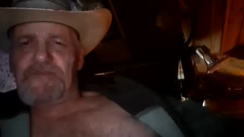 Snapshot of hung34u chatting on November 2025 12:13:01 PM hung34u online show from November 2025 12:13:01 PM