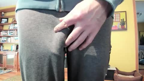 Snapshot of hung_hot_fit10 chatting on December 2024 10:55:02 PM Big uncut cock dripping online show from December 2024 10:55:02 PM