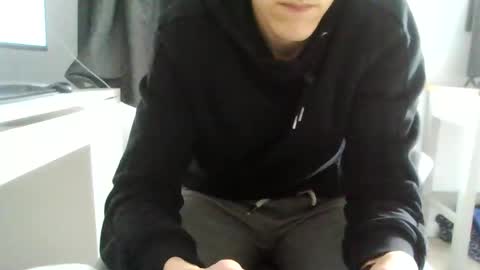 Snapshot of hungandhorny100 chatting on February 2025 01:52:02 PM Hungandhorny100 online show from February 2025 01:52:02 PM