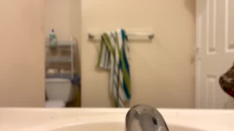 hungbwc99999 online show from November 2025 02:36:01 AM