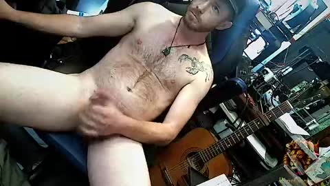 HungGinger4U online show from May 2026 08:18:02 PM