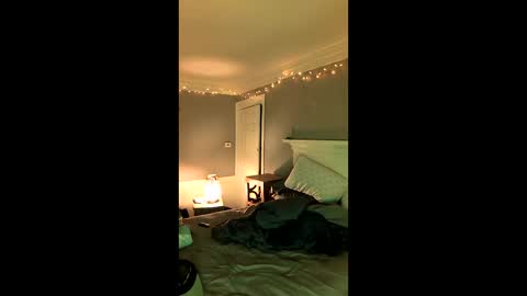 hungitalian40 online show from February 2026 01:59:02 AM