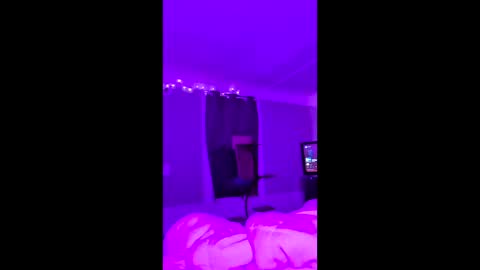 Snapshot of hungitalian44 chatting on March 2026 06:28:02 AM hungitalian44 online show from March 2026 06:28:02 AM