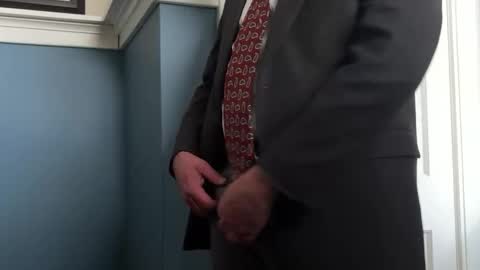 Snapshot of hungron9 chatting on January 2026 05:04:01 PM AARON online show from January 2026 05:04:01 PM