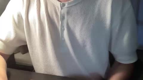 Snapshot of hungwank95 chatting on October 2025 04:49:02 PM hungwank95 online show from October 2025 04:49:02 PM