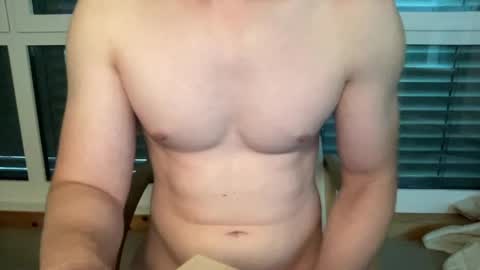 hungwank95 online show from June 2026 07:03:02 PM
