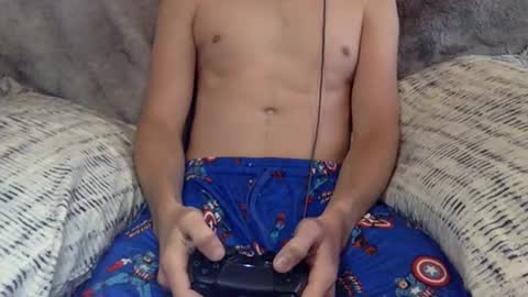 Hunkhog online show from May 2026 12:21:01 PM