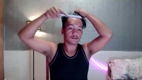 hunkylloyd online show from February 2026 03:33:01 AM