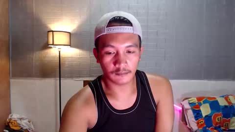 hunkylloyd online show from February 2026 02:29:01 AM