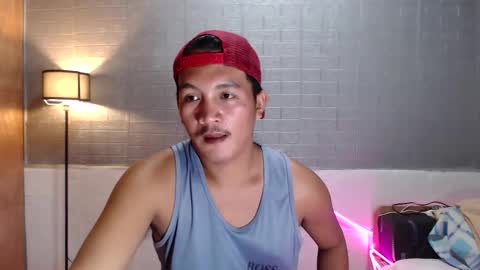 hunkylloyd online show from March 2026 02:47:01 AM