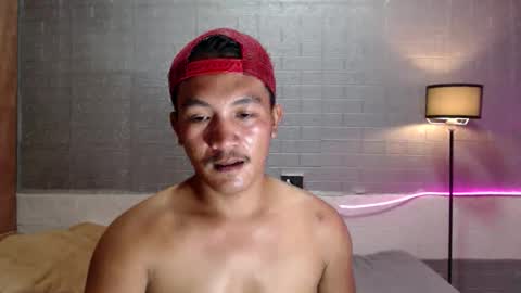 hunkylloyd online show from May 2026 05:13:01 AM