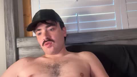 Snapshot of hunterbentleyy chatting on November 2025 08:41:02 PM Hunter online show from November 2025 08:41:02 PM