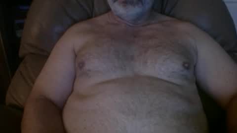 huntermark1 online show from November 2025 07:18:01 PM