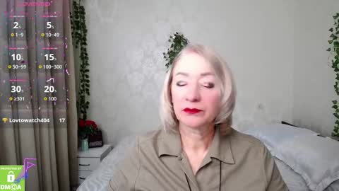 Snapshot of hunters_woman chatting on October 2025 01:11:01 PM Irena online show from October 2025 01:11:01 PM