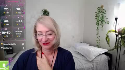 Snapshot of hunters_woman chatting on October 2025 02:19:01 PM Irena online show from October 2025 02:19:01 PM