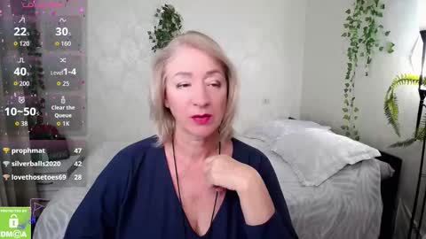 Snapshot of hunters_woman chatting on October 2025 02:25:02 AM Irena online show from October 2025 02:25:02 AM