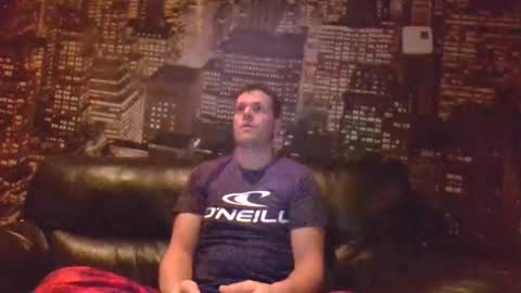 Snapshot of hurley7890 chatting on January 2025 02:33:01 AM hurley7890 online show from January 2025 02:33:01 AM