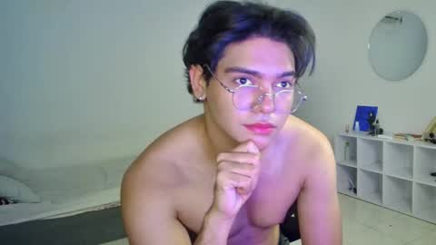 Snapshot of husband_xxx chatting on November 2025 04:00:02 PM husband_xxx online show from November 2025 04:00:02 PM