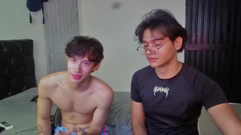 Snapshot of husband_xxx chatting on December 2025 06:03:02 PM husband_xxx online show from December 2025 06:03:02 PM