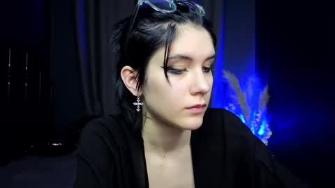 Hyeon Jin online show from March 2025 08:16:01 PM