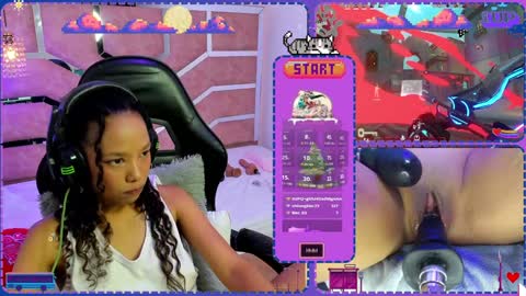 Snapshot of hyliebloom chatting on December 2024 03:53:02 PM Ashley online show from December 2024 03:53:02 PM