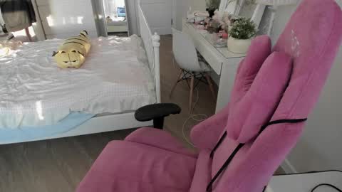 Snapshot of hyorinmaruu chatting on October 2025 10:27:02 AM maru online show from October 2025 10:27:02 AM