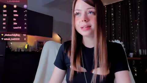 Snapshot of hype_meal_home chatting on March 2025 06:00:02 PM Miley. PVT open i have extra prices on nude show online show from March 2025 06:00:02 PM