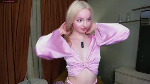 Kate online show from May 2026 05:43:01 PM