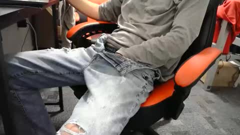 Snapshot of i_am_only_human chatting on November 2025 01:22:01 PM lucifer online show from November 2025 01:22:01 PM