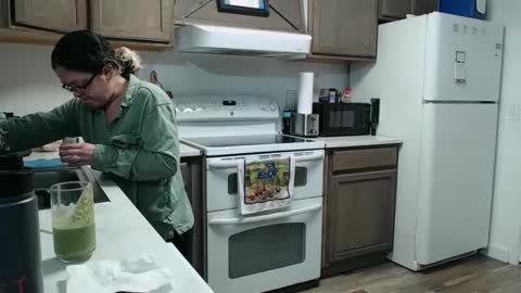 ShortStuff online show from February 2025 04:04:01 PM